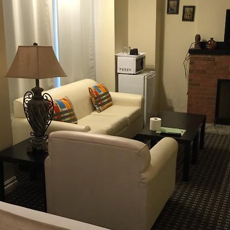 Adas Guesthouse Торонто Номер фото