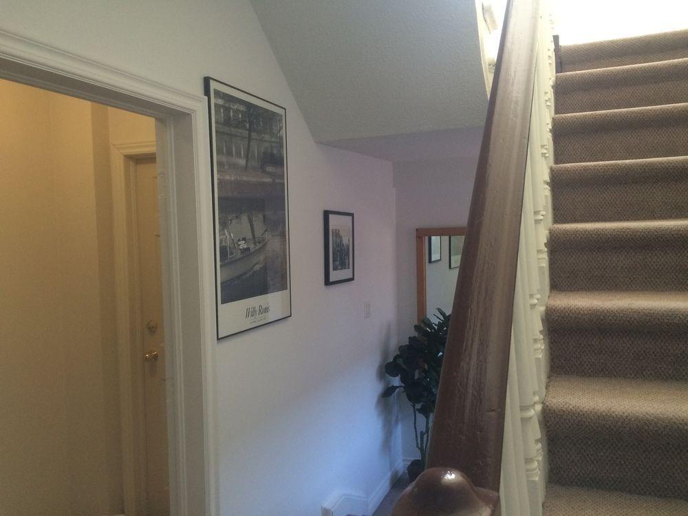 Adas Guesthouse Торонто Экстерьер фото